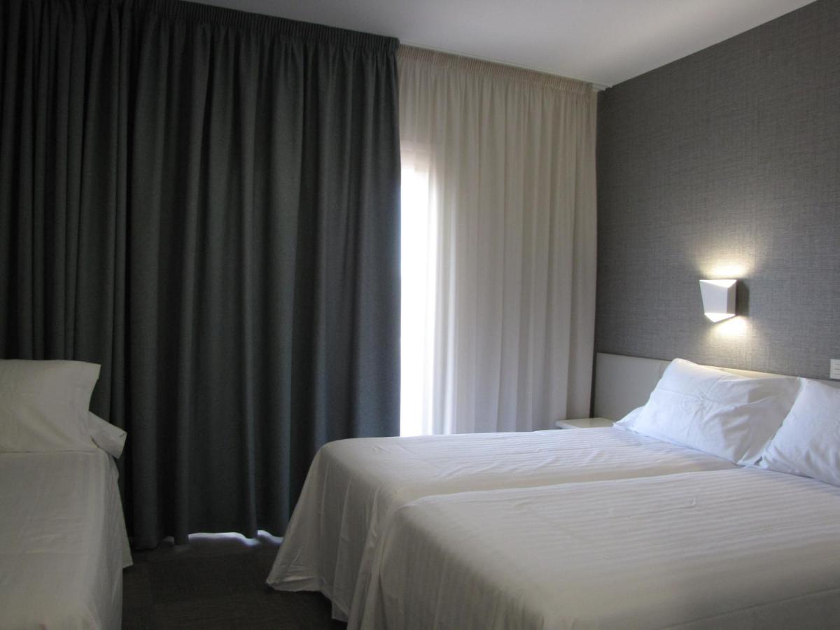 Hotel Ton Sanxenxo Eksteriør billede