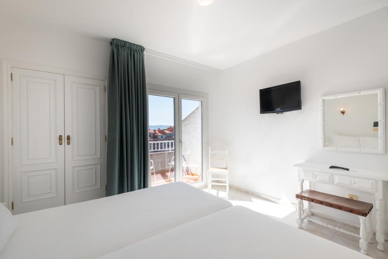 Hotel Ton Sanxenxo Eksteriør billede