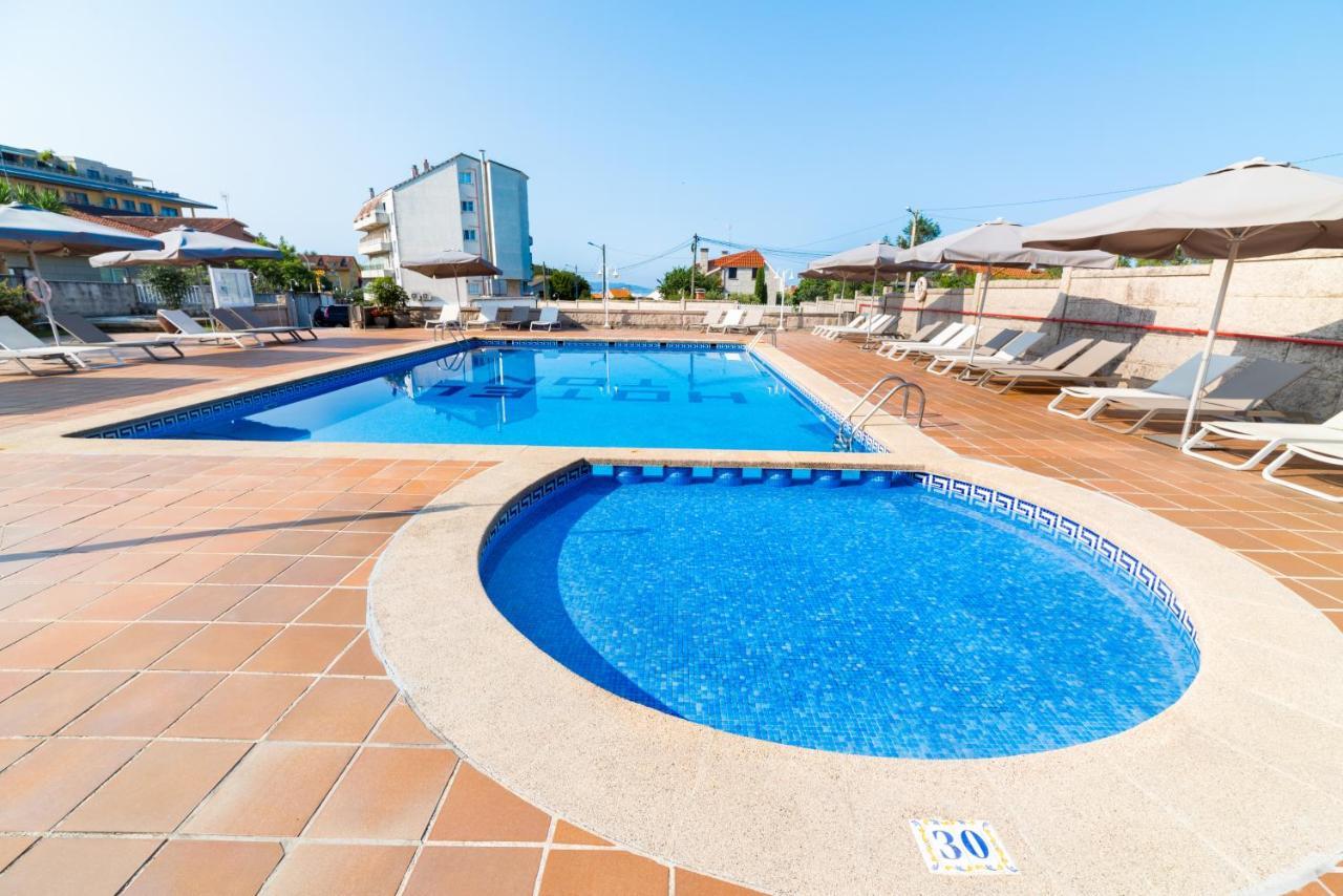 Hotel Ton Sanxenxo Eksteriør billede