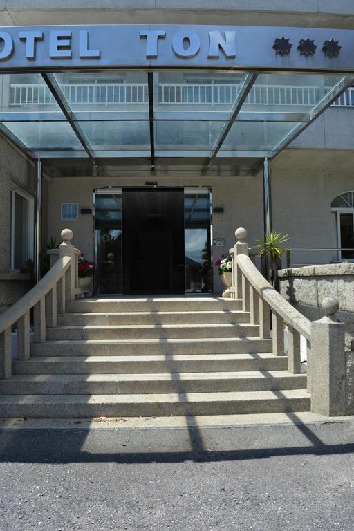 Hotel Ton Sanxenxo Eksteriør billede