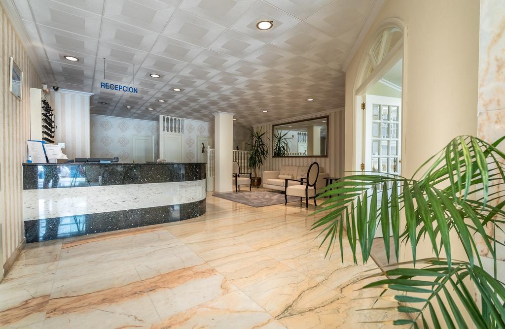 Hotel Ton Sanxenxo Eksteriør billede