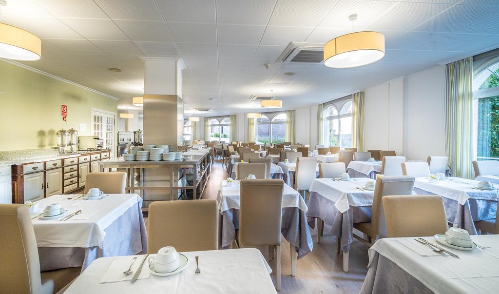 Hotel Ton Sanxenxo Eksteriør billede